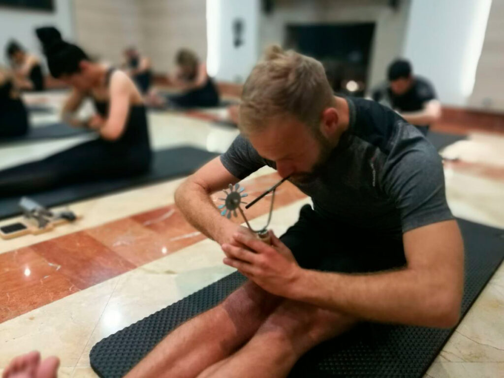 ¿Cómo respirar adecuadamente en Pilates?