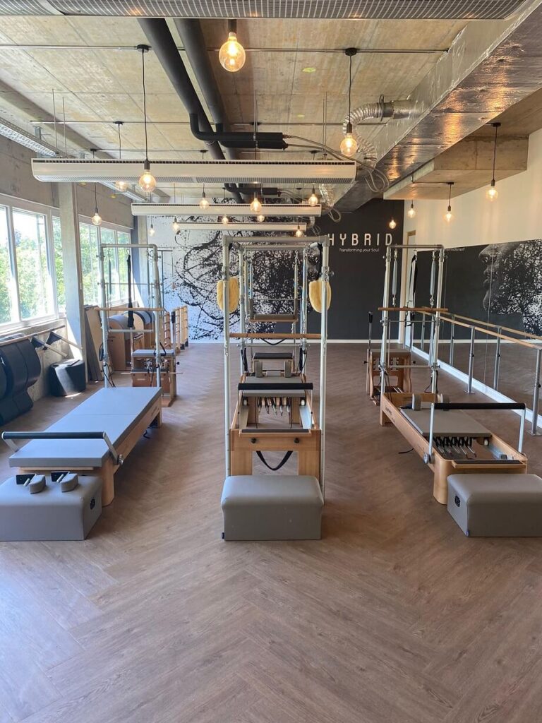 showroom ginebra bonpilates 2 768x1024 - Nuevo showroom de Bonpilates en Ginebra junto a FITSPRO