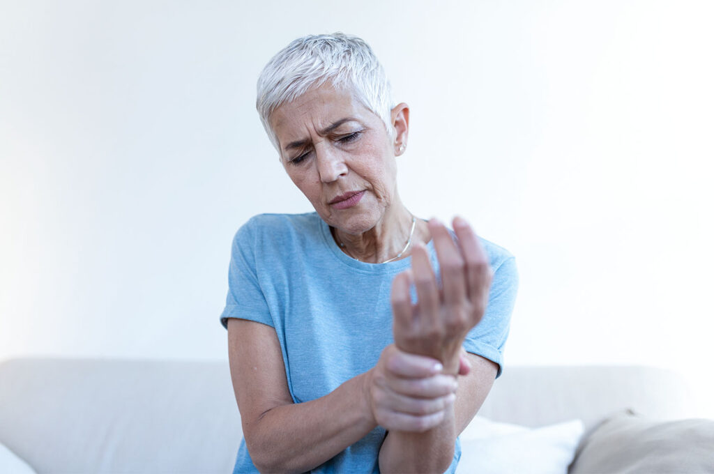 Beneficios del pilates para personas con artrosis